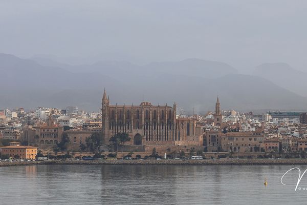palma-di-maiorca-025DB2E873-AE82-DBD4-386A-A468C26E10E2.jpg