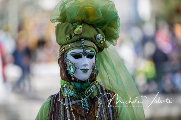 venetian-carnival-35D142F1CE-91F3-0530-6C04-9940076F92AF.jpg