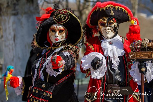 venetian-carnival-427AA77CD8-F5EC-D96A-2F12-55EEE01C1D2E.jpg
