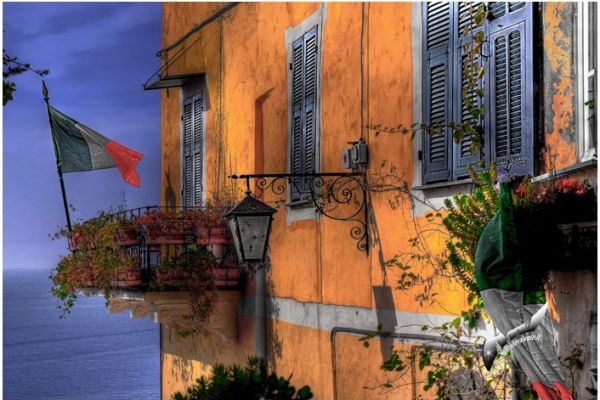 borgo-vecchio-cervo-2EA7BAB3A-8DF3-406D-43DE-5A46D076019F.jpg