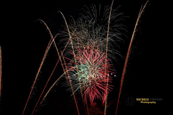 fireworks-183D980B89-EC16-D4AA-2597-BBC77D86C527.jpg