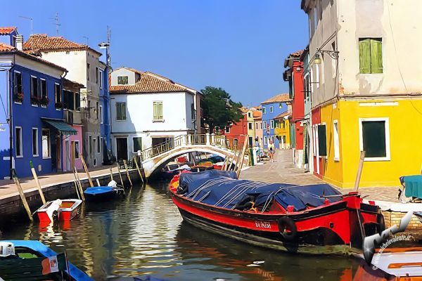 burano-venezia1FA971E3-56B3-12C3-928A-B9714680D33D.jpg