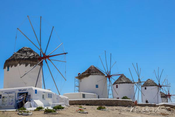 mykonos-0222DB9EE5-11C1-8587-DCAA-9B0CC0F030FD.jpg