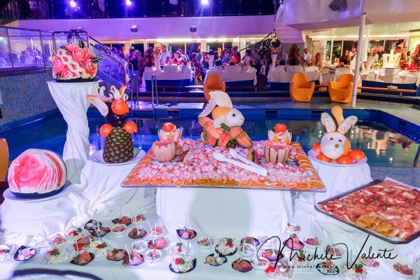 party-120B6773BF-BDF1-0920-E288-D7312669EDA7.jpg