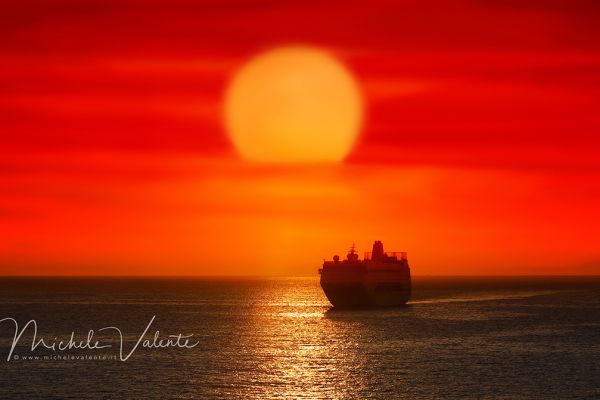 sunriseFACD9E02-AC00-8798-C22D-6B48D7934BEF.jpg
